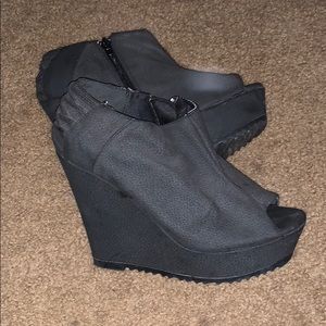 Black Charlotte Russe Wedges